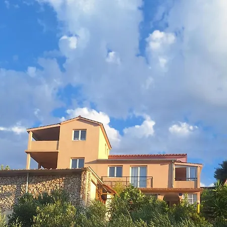 Apartments-estate Under The Paintbrush